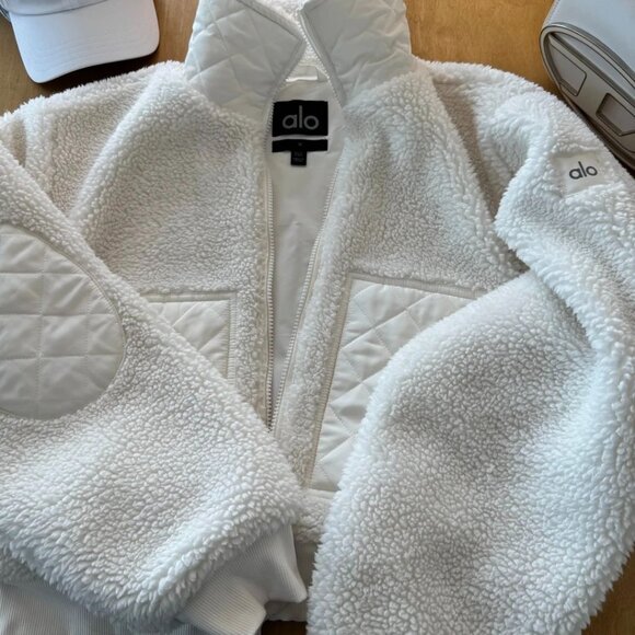 Alo Yoga Women's White Jacket - Picture 2 of 6
